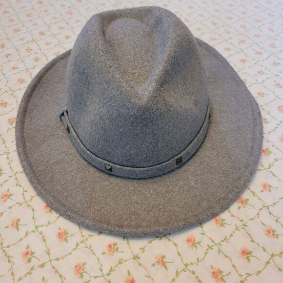 Stylish Gray Fedora Hat With Studded Belt - Picture 8 of 8